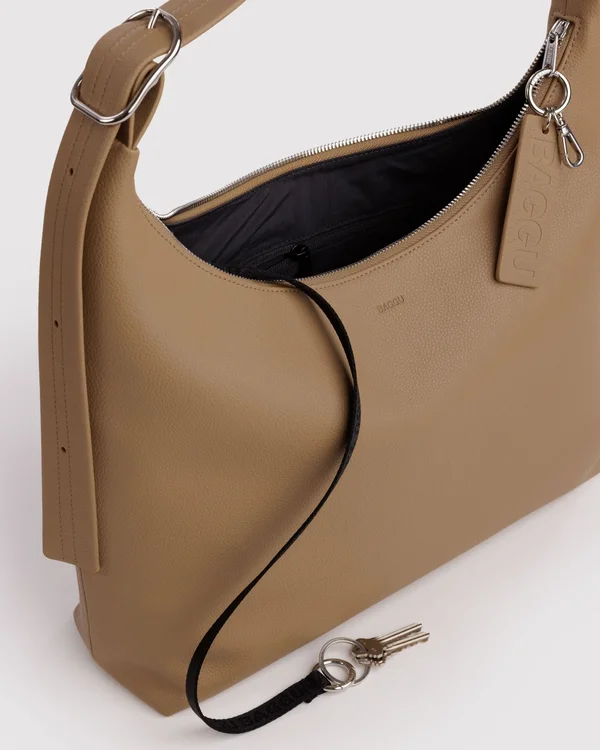 Recycled Leather Shoulder Bag - Dune - Size: OS