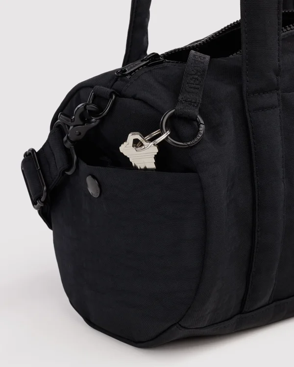 Nylon Duffle Bag - Black - Size: OS